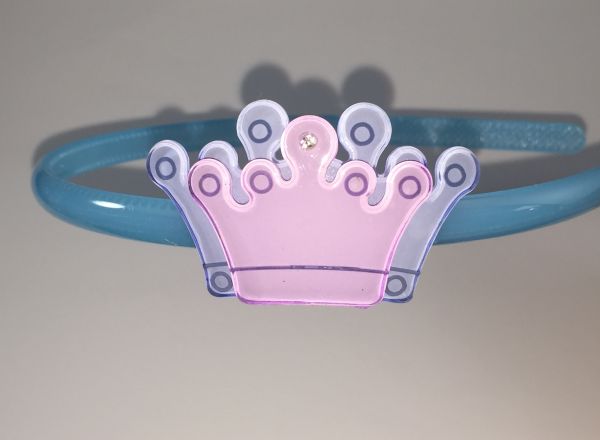Head band with crown shape