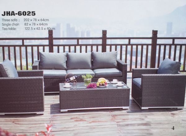 Outdoor furniture set