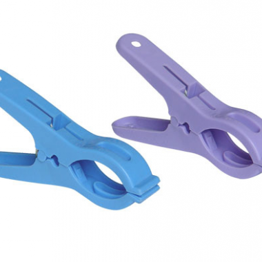 Clothespin 48 pieces with basket