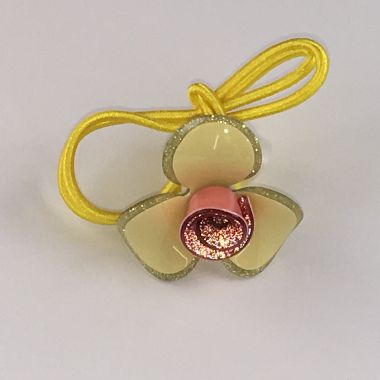 Elastics with flower