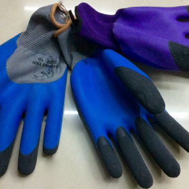 Work gloves