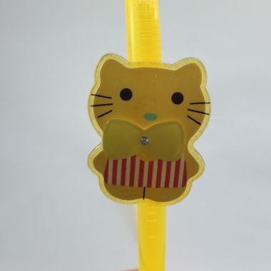 Headband with cat shape