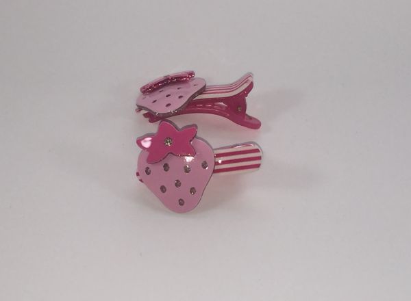 Patterned crocodile clips with strawberry