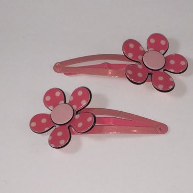 Kids snap clip with patterned flower shape