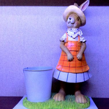 Resin figurine 42x28 cm