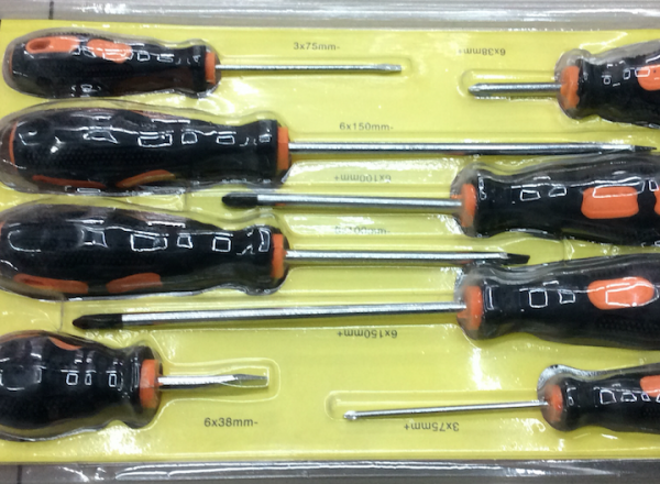 Screwdriver set 7 pieces