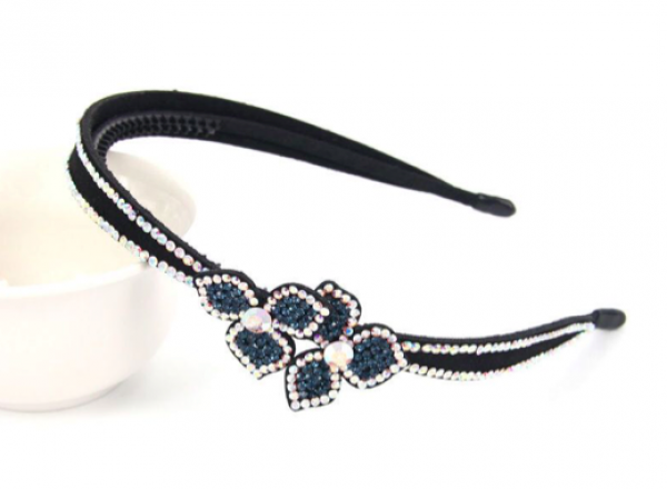 Hair band with Swarovski stones