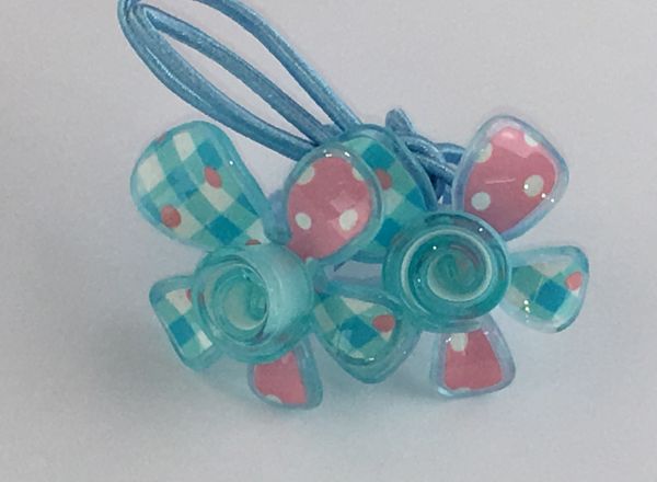 Elastic with flowers