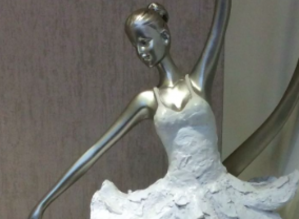 Sculpture 18x11x40.5 cm