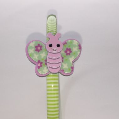 Patterned head band with butterfly shape