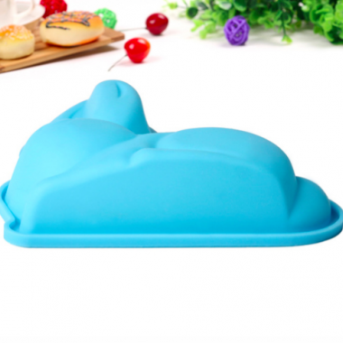 Silicone cake mold