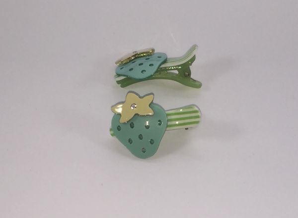 Patterned crocodile clips with strawberry