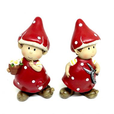 Resin figurine 15x7.5 cm