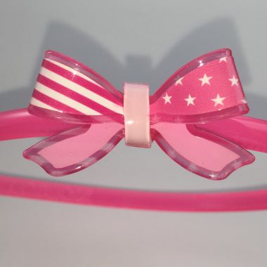 Headband with bow shape
