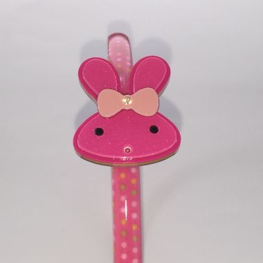 Patterned headband with bunny shape