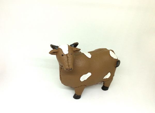 Cow ornament 12.5x13.5 cm