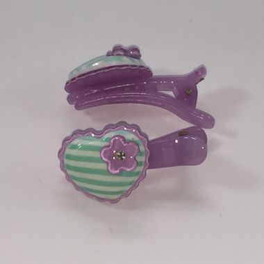Crocodile clips with patterned heart