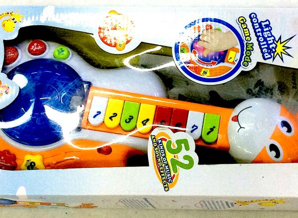 Baby guitar