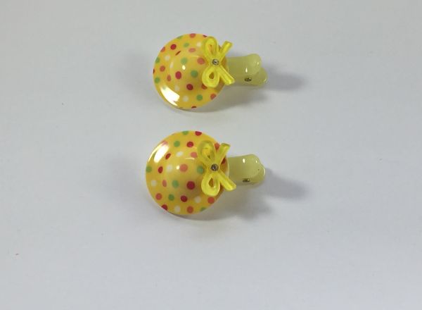 Small crocodile clips with patterned hat