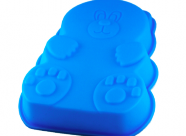 Silicone cake mold