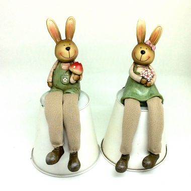 Resin figurine 16x3.5 cm