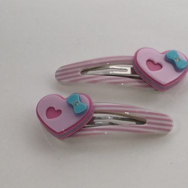 Patterned kids snap clip with heart shape