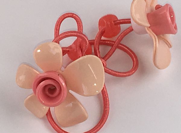 Elastics with flower