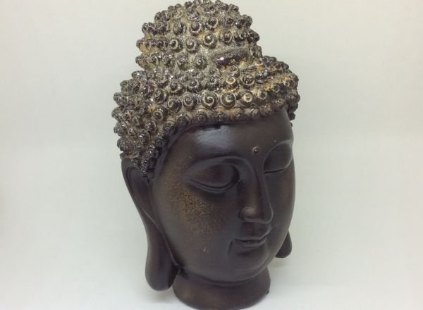 Sculpture 13x12x19 cm
