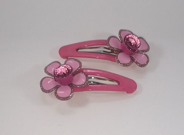 Snap clips with flower shape