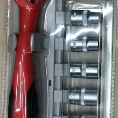 Ratchet handle set 8 pieces