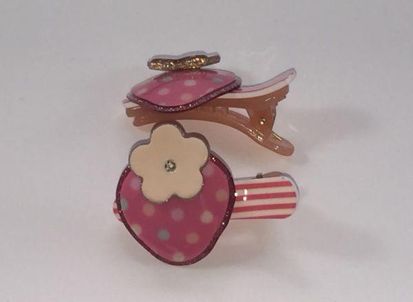 Crocodile clips with patterned strawberry