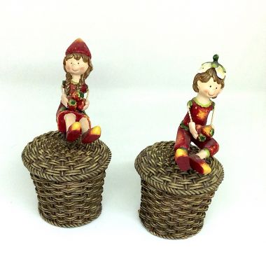 Resin figurine 15x8 cm