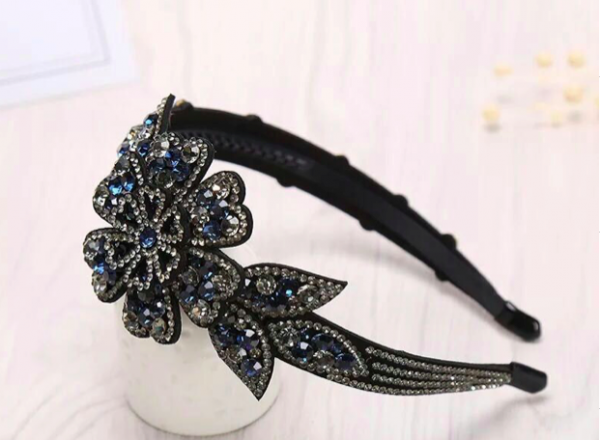 Hair band with Swarovski stones