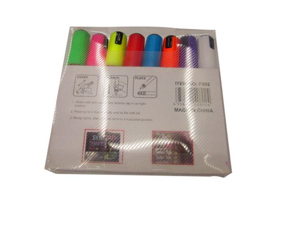 Liquid chalk marker