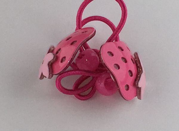 Elastics with strawberry shape