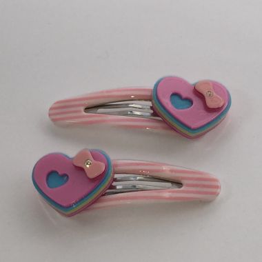 Patterned kids snap clip with heart shape