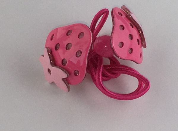 Elastics with strawberry shape