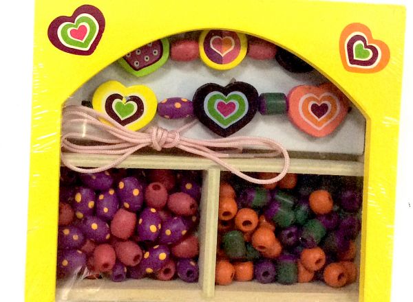 Wooden bead set