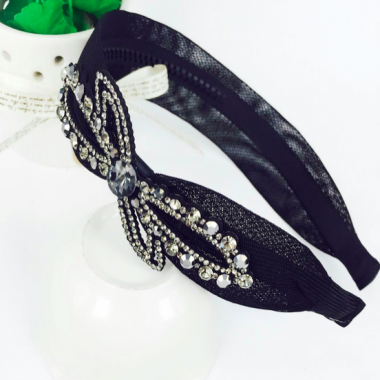 Hair band with Swarovski stones