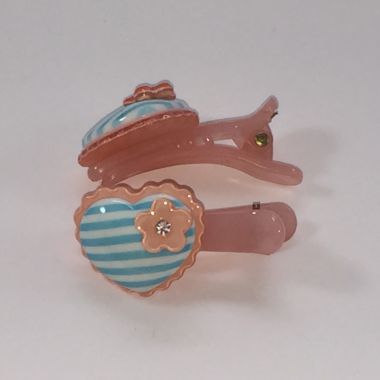 Crocodile clips with patterned heart