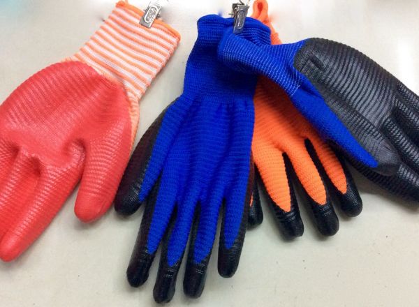 Work gloves