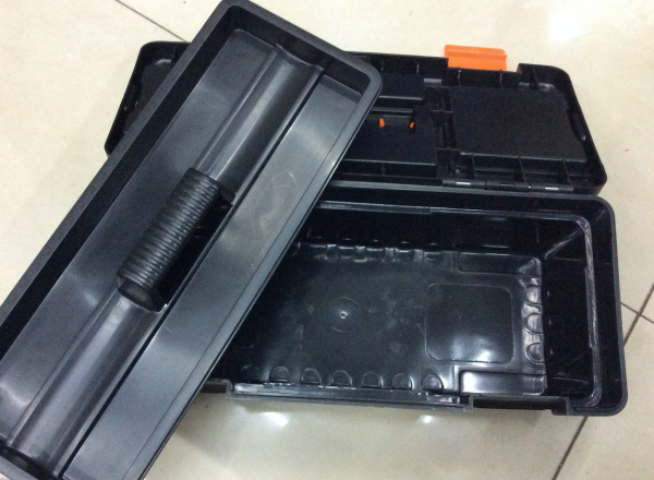 Box 17" tool box