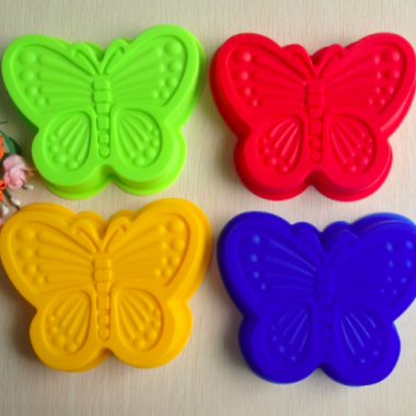 Silicone cake mold