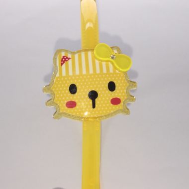 Head band with patterned cat shape