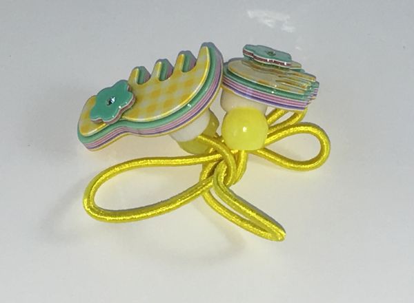 Elastic with comb