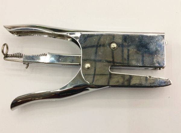 Staple machine