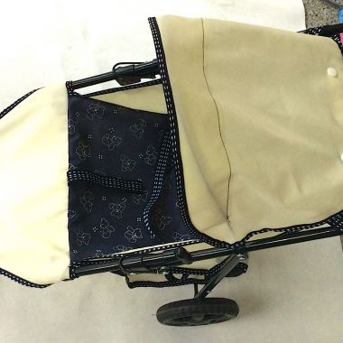 Doll pram