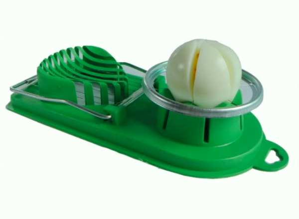 Multifunctional egg slicer