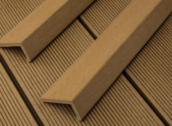 WPC corner trim
