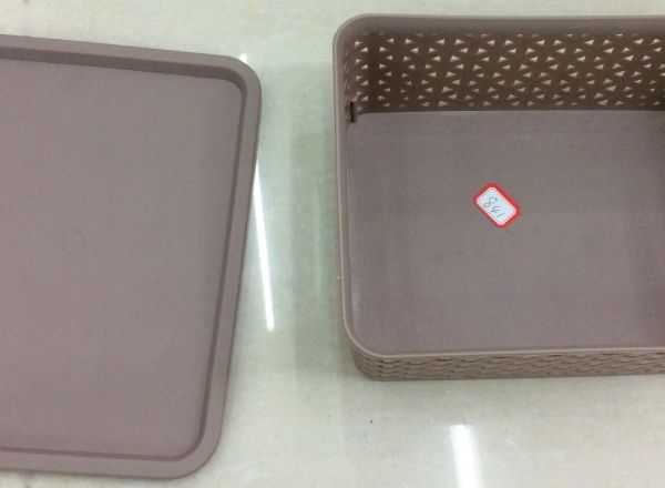 Box for storage with lid 5L
